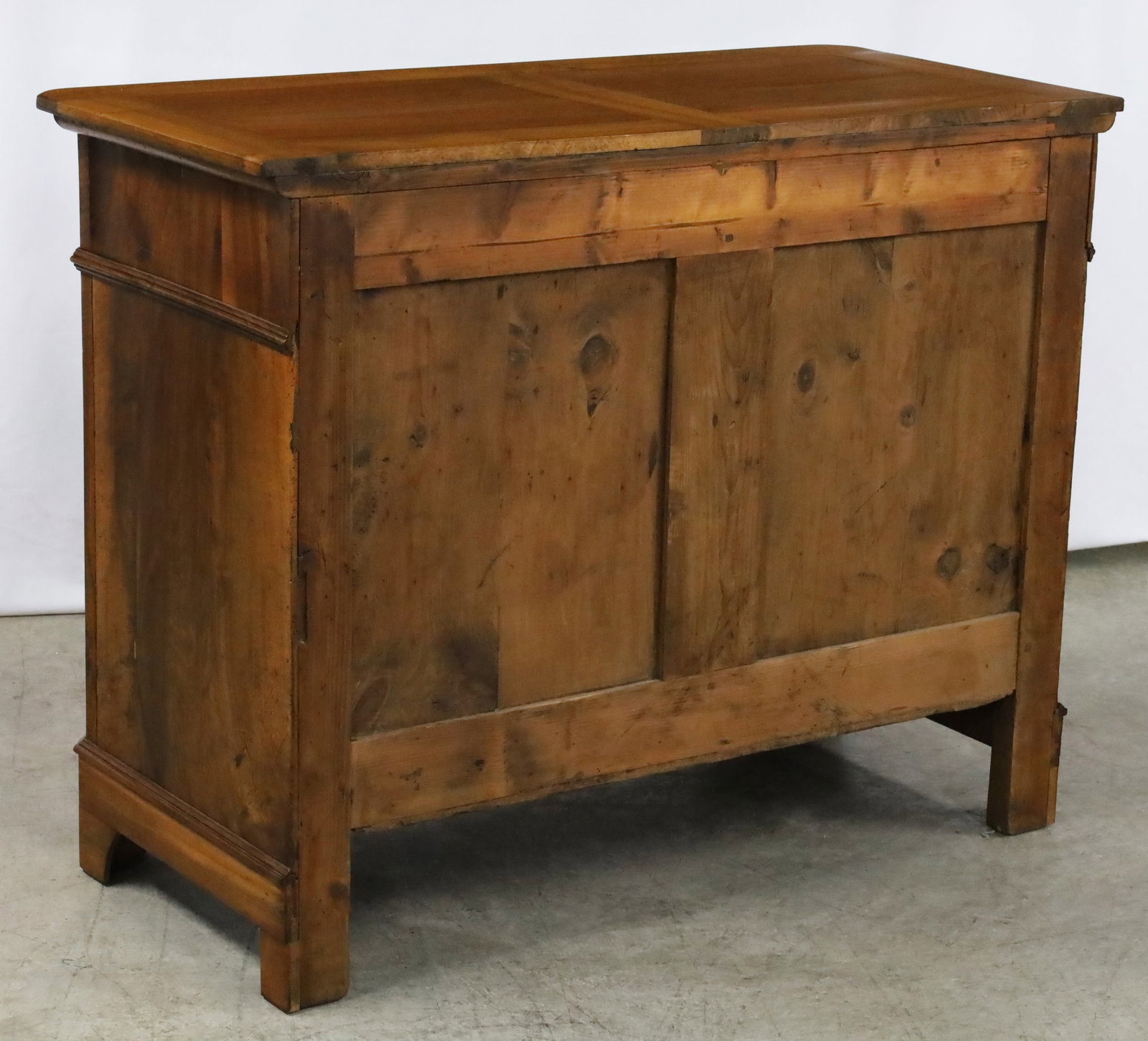 LOUIS PHILIPPE WALNUT COMMODE - 5