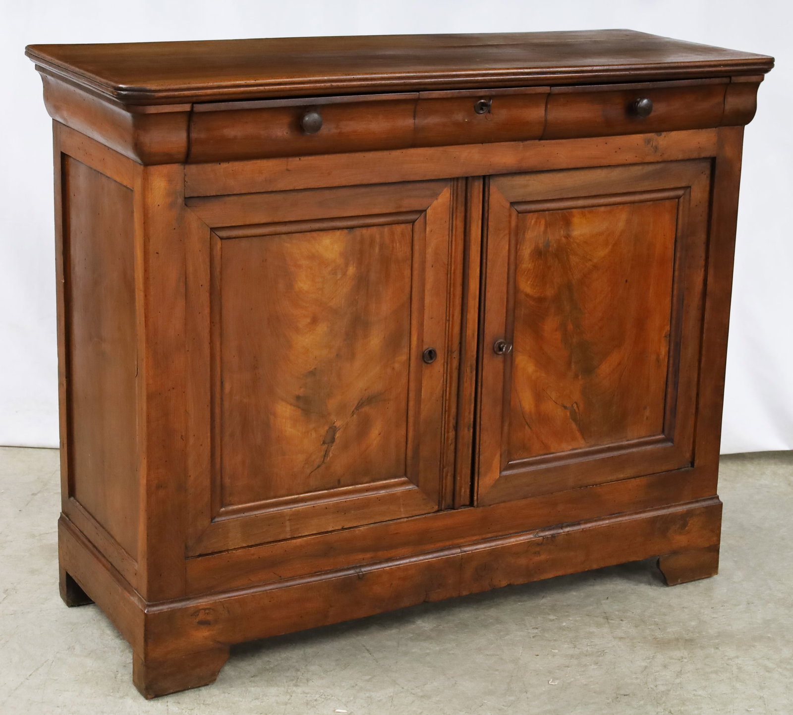 LOUIS PHILIPPE WALNUT BUFFET - 3