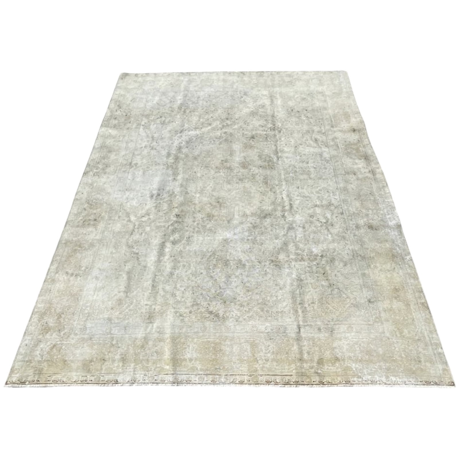 DISTRESSED PERSIAN TABRIZ RUG 9'9 X 12'10: Distressed Persian tabriz rug 9'9 x 12'10