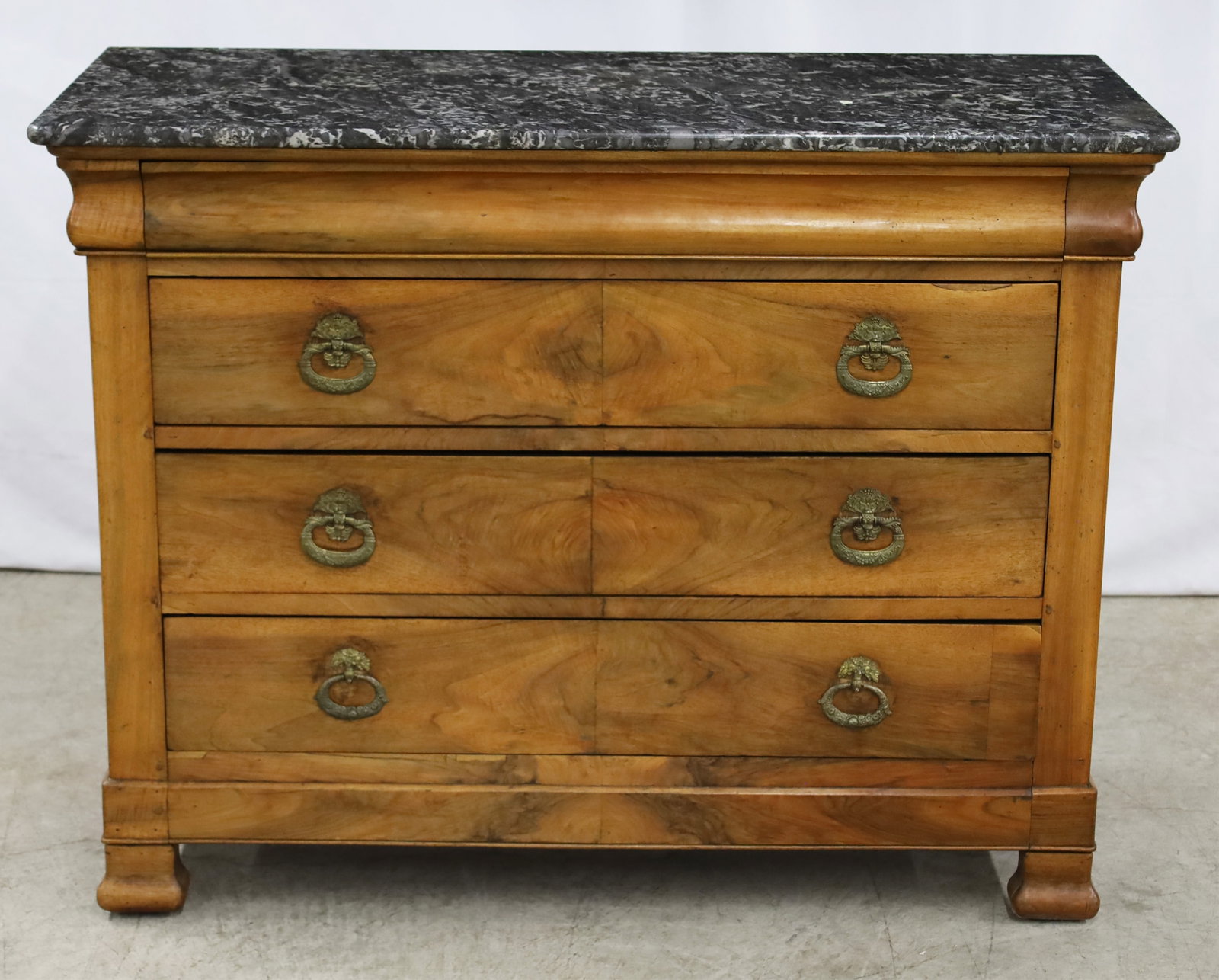 LOUIS PHILIPPE WALNUT COMMODE - 2
