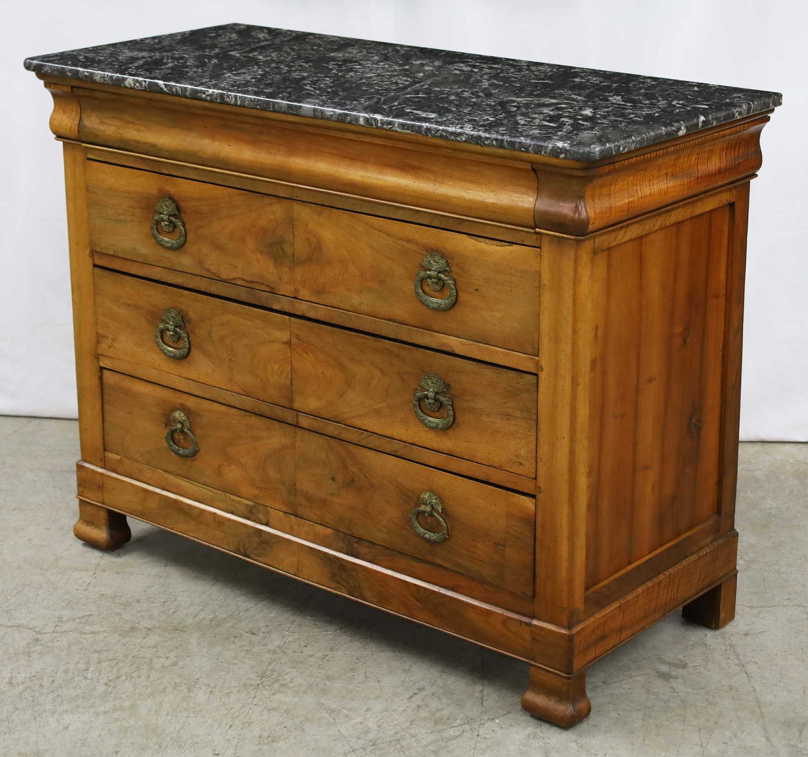 LOUIS PHILIPPE WALNUT COMMODE - 4