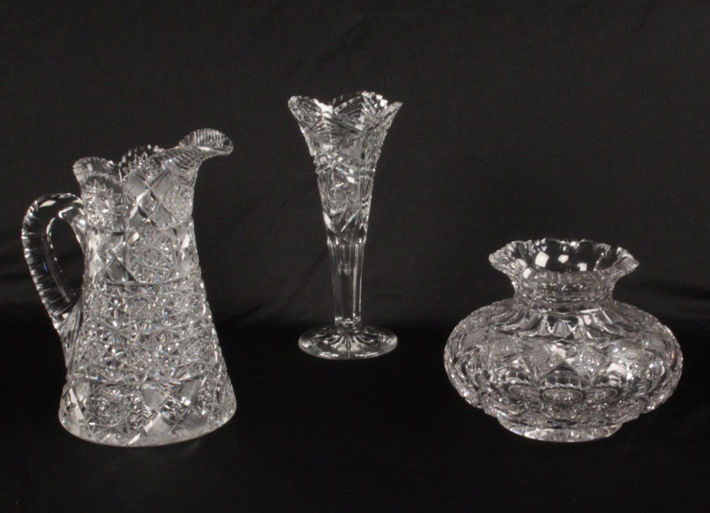 3 PIECE MISCELLANEOUS LOT OF AMERICAN "BRILLIANT: 3 PIECE MISCELLANEOUS LOT OF AMERICAN "BRILLIANT PERIOD" CUT GLASS CONSISTING OF A 10" PITCHER, A 9.5" FLUTED VASE, AND AN 8.5"DIA. BULBOUS VASE SIGNED HAWK