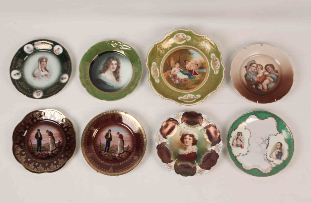 LOT OF 8 MISCELLANEOUS EUROPEAN CABINET PLATES: LOT OF 8 MISCELLANEOUS EUROPEAN CABINET PLATES WITH FIGURAL PAINTED RESERVES, INCLUDING ROYAL VIENNA, BAVARIAN, ECT.
