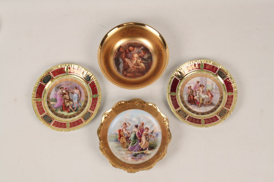 MISCELLANEOUS LOT OF 4 DECORATIVE CABINET PLATES AND: MISCELLANEOUS LOT OF 4 DECORATIVE CABINET PLATES AND BOWLS INCLUDING A GOLD RIMMED BAVARIAN BOWL WITH ELDER SITTING READING TO ACCOMPANYING MEN SIGNED HORTHORST, A LIMOGES GOLD RIMMED BOWL HAVING WOMA