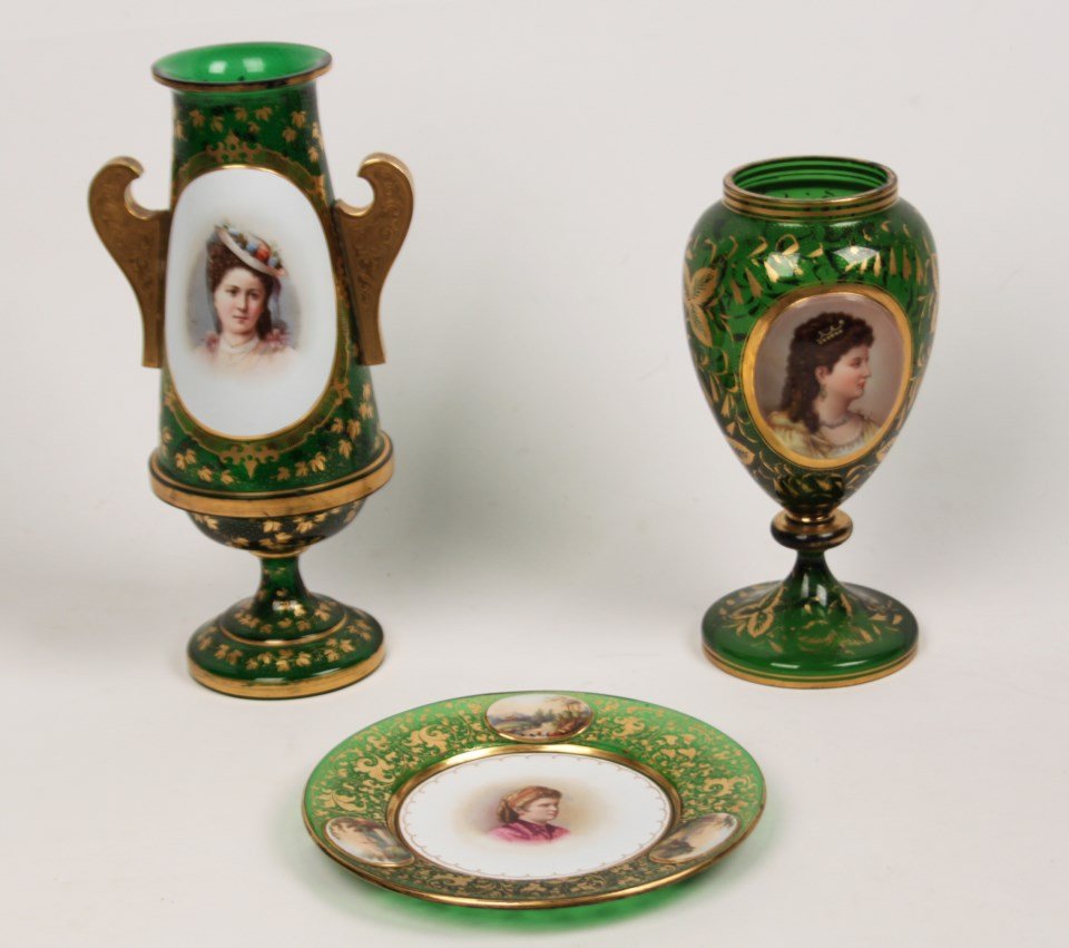 3 PIECE MISCELLANEOUS LOT OF GREEN BOHEMIAN GLASS: 3 PIECE MISCELLANEOUS LOT OF GREEN BOHEMIAN GLASS WITH CENTER PORTRAIT RESERVES CONSISTING OF A 12" DOUBLE HANDLED FOOTED VASE, A 10" FOOTED URN, AND AN 8.25"PLATE HAVING 3 ADDITIONAL VIGNETTES WITH P