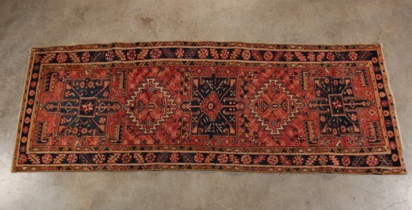 ORIENTAL RUG 3'8" X 10' PERSIAN RUNNER: ORIENTAL RUG 3'8" X 10' PERSIAN RUNNER