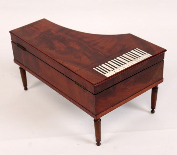 19TH C. CONTINENTAL PIANO FORMED SEWING BOX: 19TH C. CONTINENTAL PIANO FORMED CROTCH MAHOGANY AND IVORY INLAID HINGED SEWING BOX, C. 1840; 6.25 "H X 7.5"W X 11"D