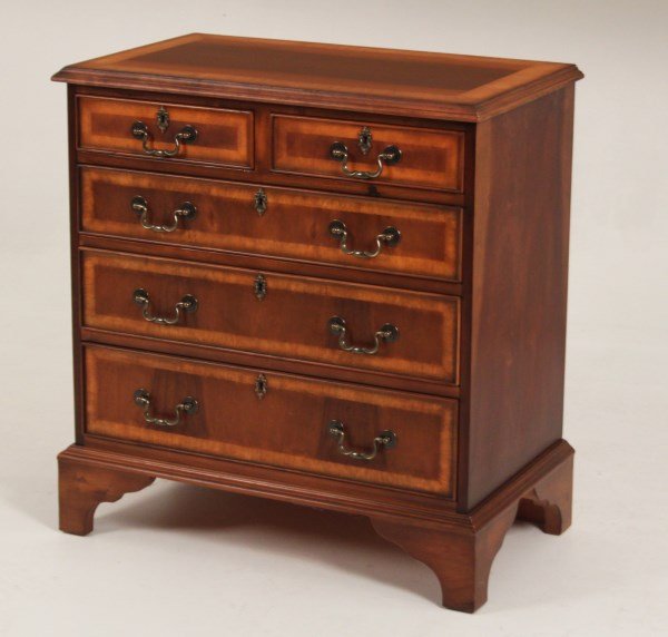ENGLISH STYLE WALNUT BACHELORS CHEST: ENGLISH STYLE WALNUT 5 DRAWER BACHELORS CHEST ON BRACKET FEET; 33"H X 31"W X 18"D