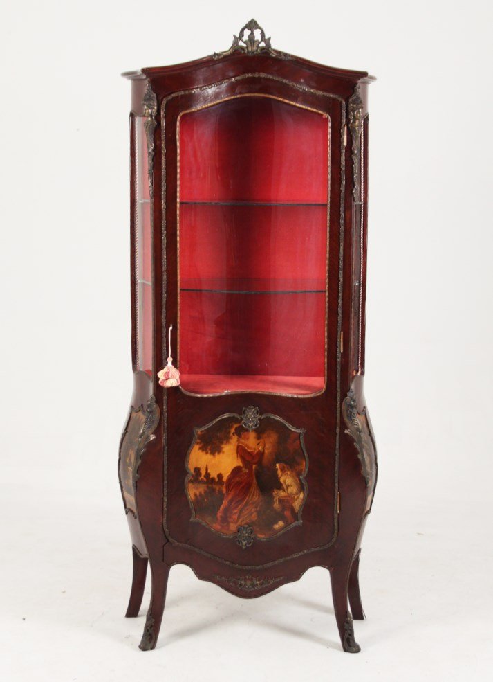 LOUIS XV STYLE VERNIS MARTIN DECORATED VITRINE: LOUIS XV STYLE BRONZE MOUNTED BOMBE SHAPED VITRINE WITH VERNIS MARTIN DECORATION; 74"H X 29"W X 13.5"D; CONDITION: SIDE GLASS PANEL MISSING