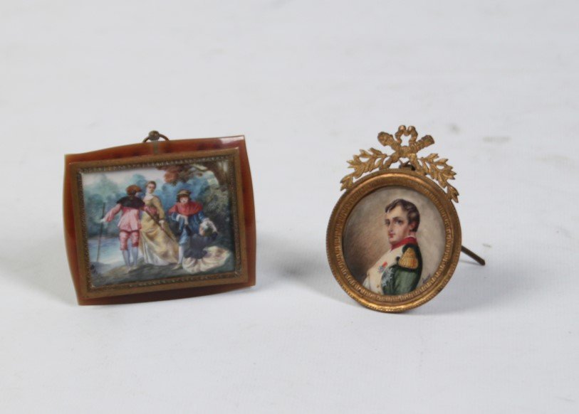 MISCELLANEOUS LOT OF 2 SIGNED FRENCH MINIATURES: MISCELLANEOUS LOT OF 2 SIGNED FRENCH MINIATURE PAINTINGS, ONE OF NAPOLEAN IN GILT METAL FRAME, THE OTHER A COURTING SCENE; LARGEST 2"H X 2"W SIGHT; NOT EXAMINED OUT OF FRAME