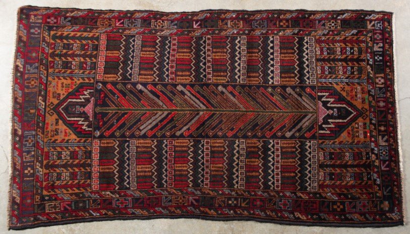 ORIENTAL RUG 3'6" X 6'3" CAUCASIAN: ORIENTAL RUG 3'6" X 6'3" CAUCASIAN