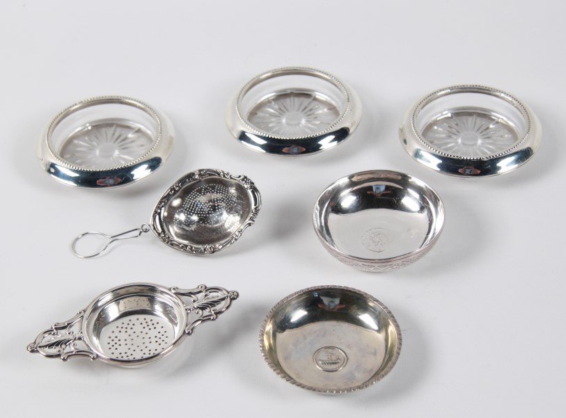 6 TROY OZS.,  7 PIECE MISCELLANEOUS LOT OF STERLING (1 of 3)