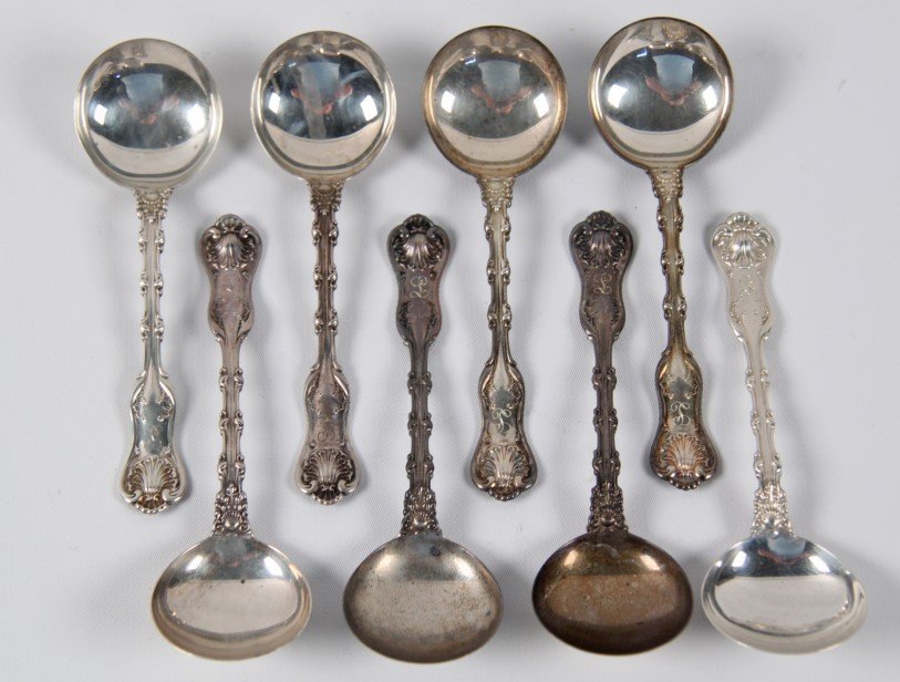 4.5 TROY OZS., 8 STERLING SILVER CREME SOUP SPOONS: 8 STERLING SILVER CREME SOUP SPOONS HAVING MONOGRAM "L"; 4.5 TROY OZS. WEIGHABLE