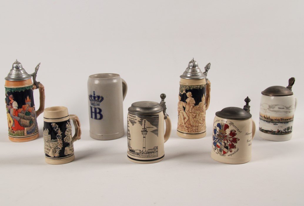 MISCELLANEOUS GROUP OF 7 STEINS AND MUGS: MISCELLANEOUS GROUP OF 7 STEINS AND MUGS