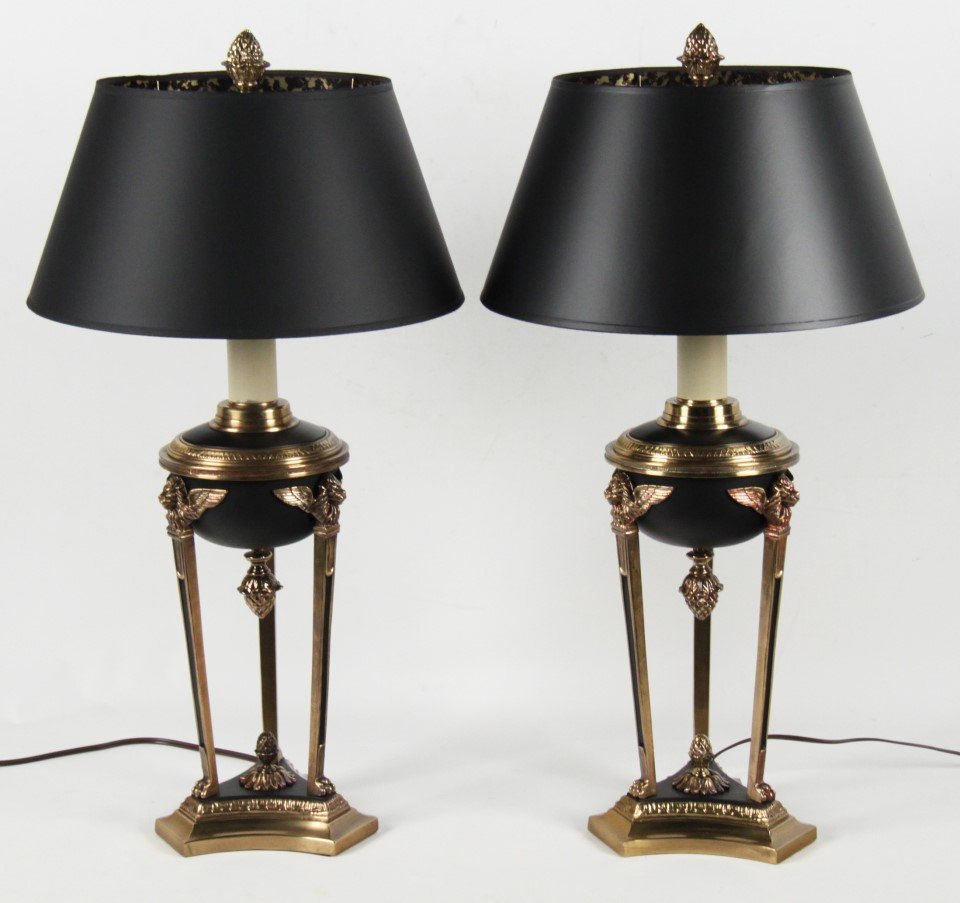 PAIR OF CLASSICAL URN SHAPED LAMPS BY CHAPMAN (1 of 2)