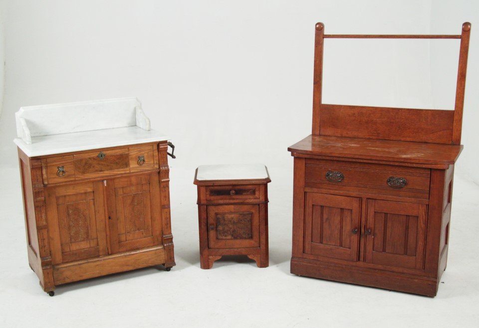 3 PIECES OF MISCELLANEOUS AMERICAN FURNITURE (1 of 1)