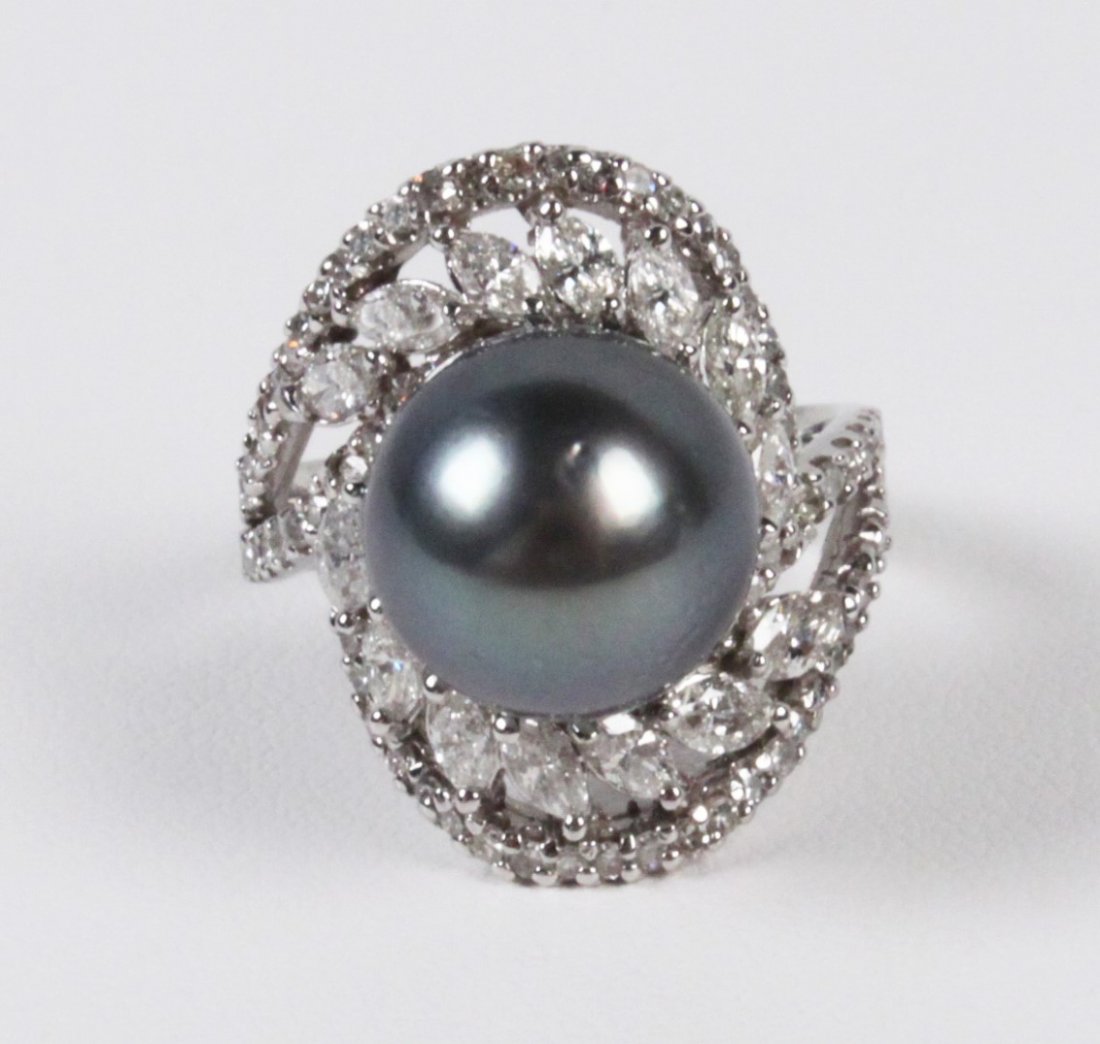 14K DIAMOND AND TAHITIAN PEARL LADY'S RING (1 of 1)