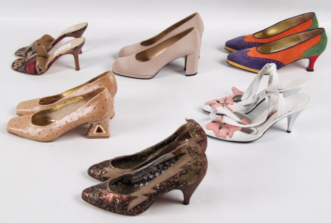 GROUP OF 6 PAIRS OF LADY'S DESIGNER SHOES (1 of 2)