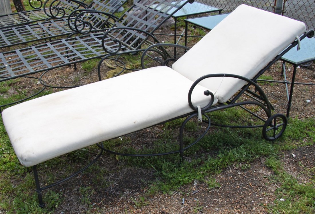 BROWN JORDAN LOUNGER: BROWN JORDAN LOUNGER; 14"H X 77"W X 27.5"D