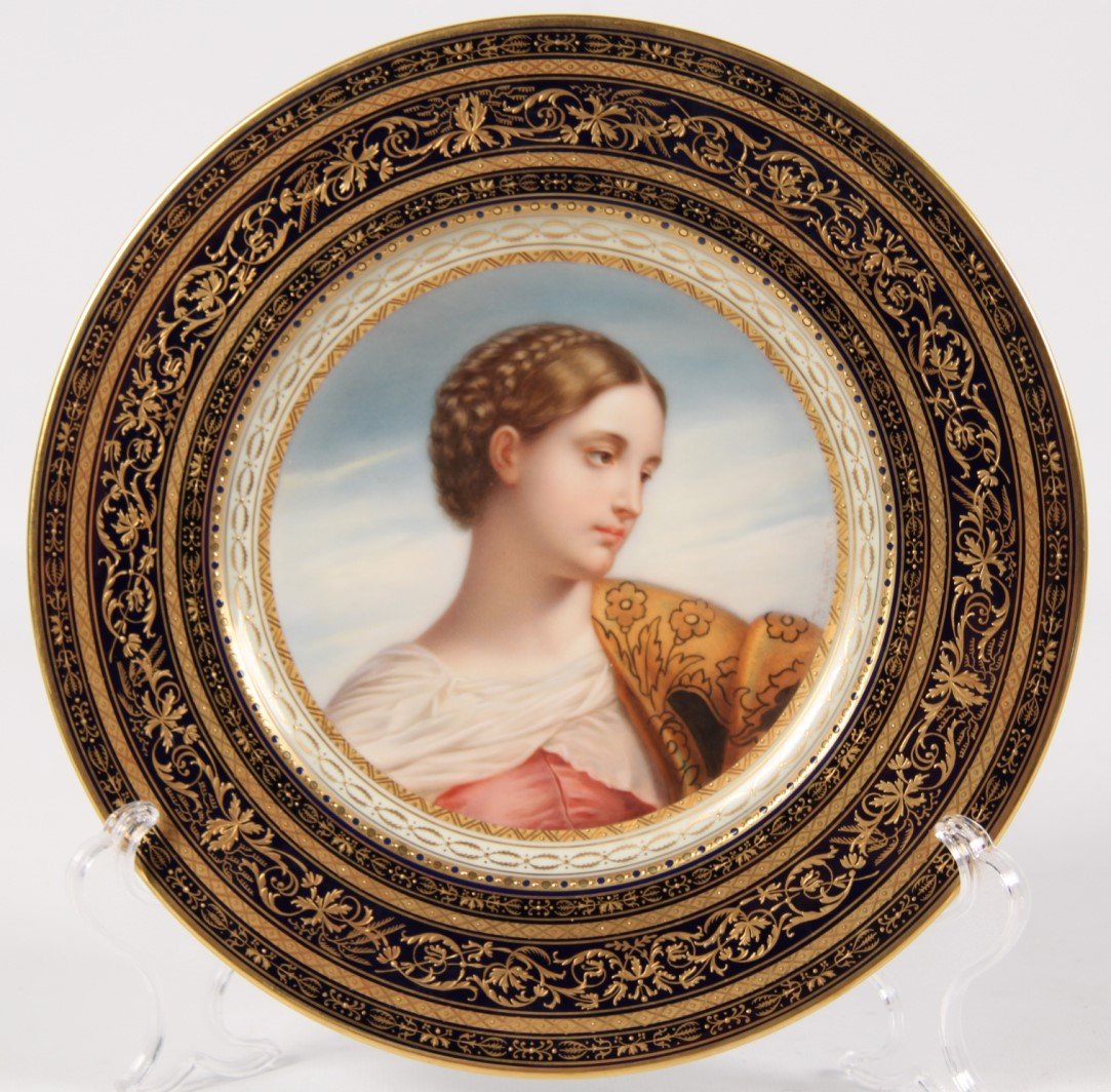SIGNED VIENNA PORTRAIT PLATE (1 of 2)