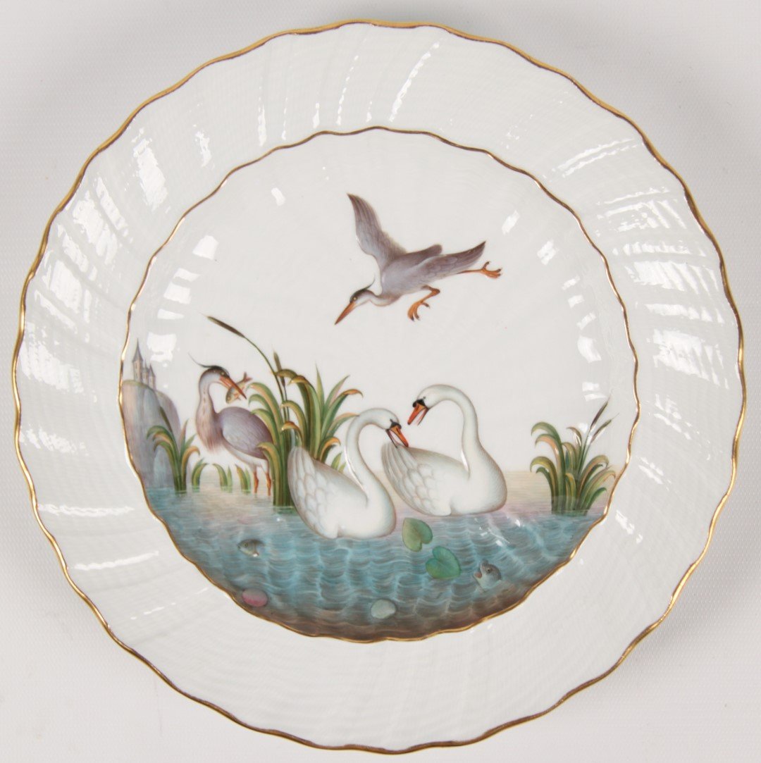 GERMAN MEISSEN PORCELAIN BOWL: GERMAN MEISSEN PORCELAIN BOWL WITH WATER FOWL PAINTED CENTER RESERVE WITH BAVARIAN VILLAGE ON CLIFF OVERSEEING ON A WAVE TEXTURED FIELD WITH GOLD GILT RIM, MARKED WITH BLUE CROSS SWORDS UNDERGLAZE ON 