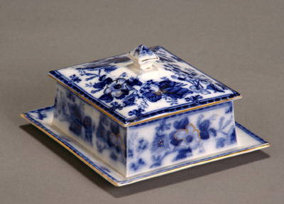 Flow Blue Gilt Decorated Covered Sardine Dish: Flow Blue Gilt Decorated Covered Sardine Dish Height: 4 in; Length: 6-1/2 in