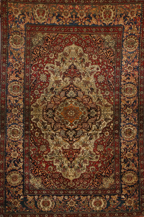 Tabriz Rug Circa 1925 6 ft 11 in x 4 ft 7 in (211