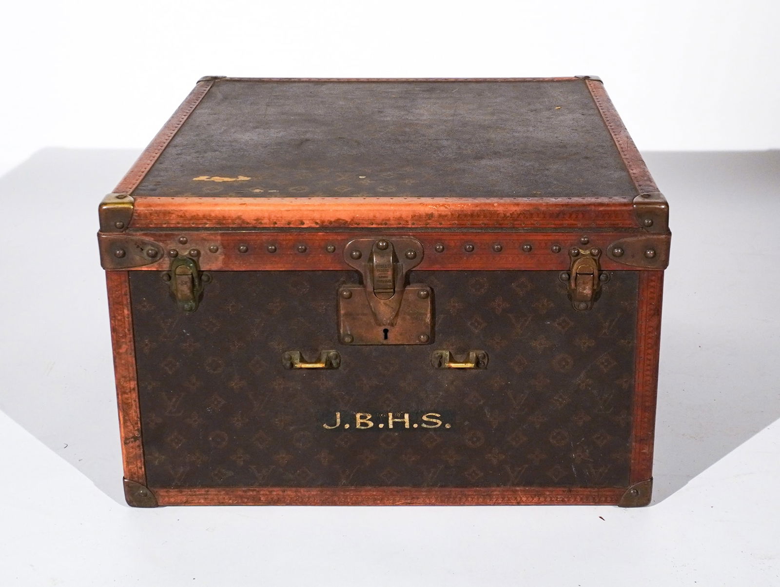 Louis Vuitton for Arthur Gilmore Incorporated Hat Steamer Trunk, Obscured Serial #837875, First Half (1 of 2)