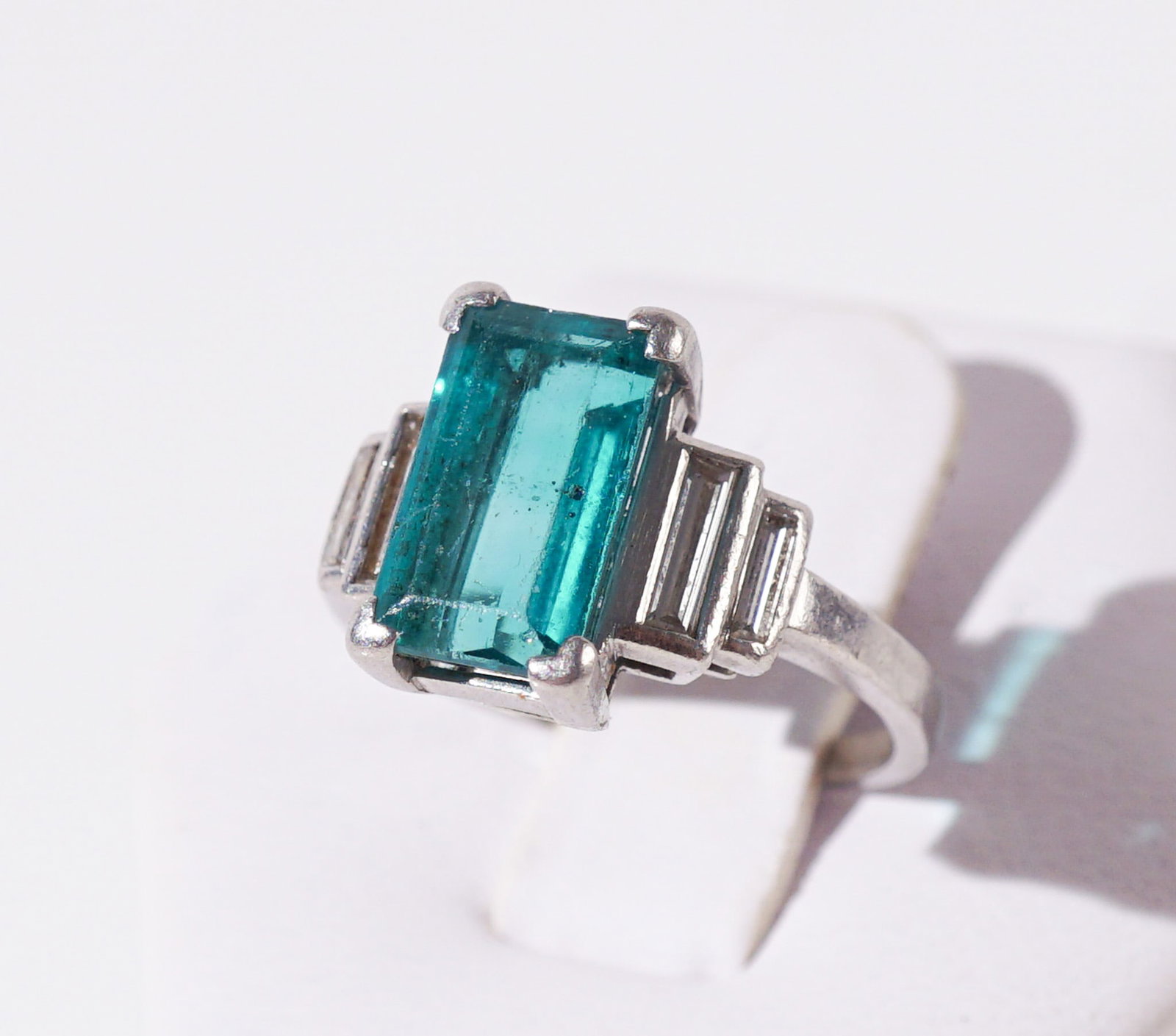 Platinum, Emerald and Diamond Ring, Gross weight: 4 dwt., Shank size: 6-1/4 (1 of 2)