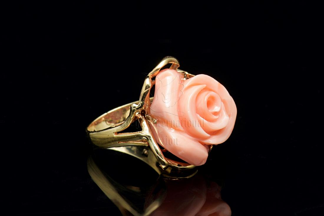 14K GOLD AND ANGEL SKIN CORAL FLOWER RING (1 of 7)