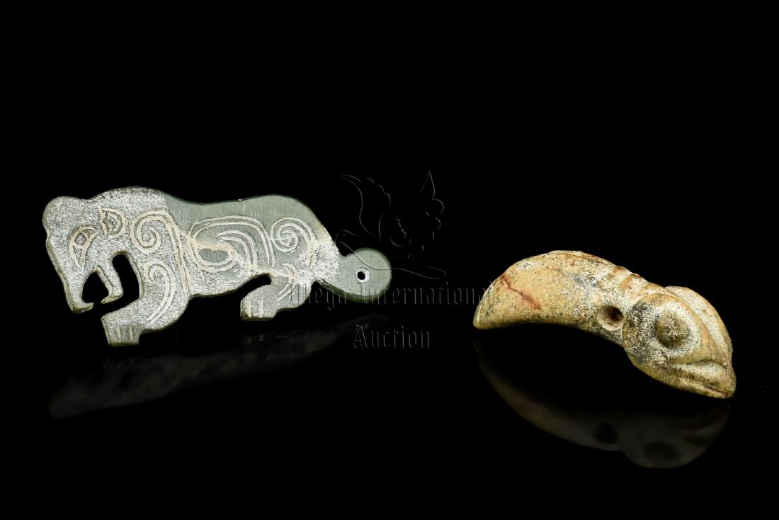 TWO ARCHAIC JADE CARVINGS (1 of 10)