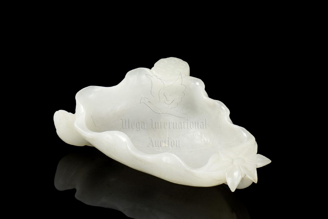 WHITE JADE CARVED 'LOTUS' WASHER (1 of 7)