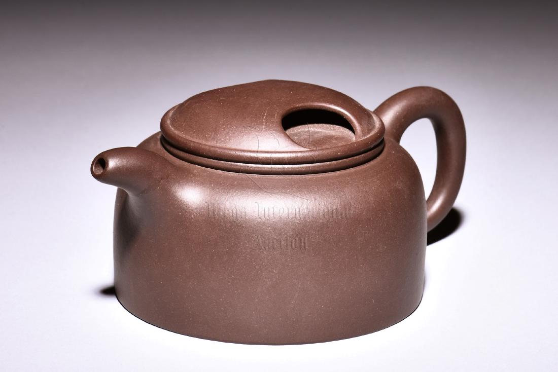 YIXING ZISHA TEAPOT (1 of 5)