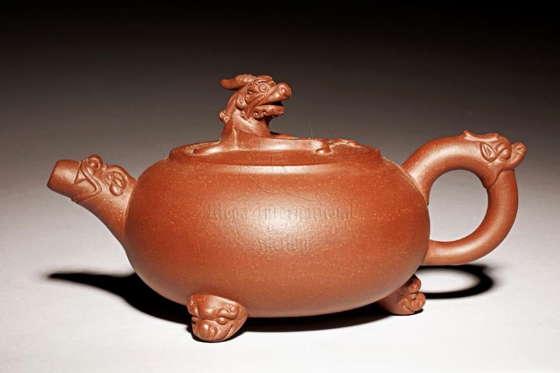 YIXING ZISHA 'MYTHICAL BEAST' TRIPOD TEAPOT (1 of 6)