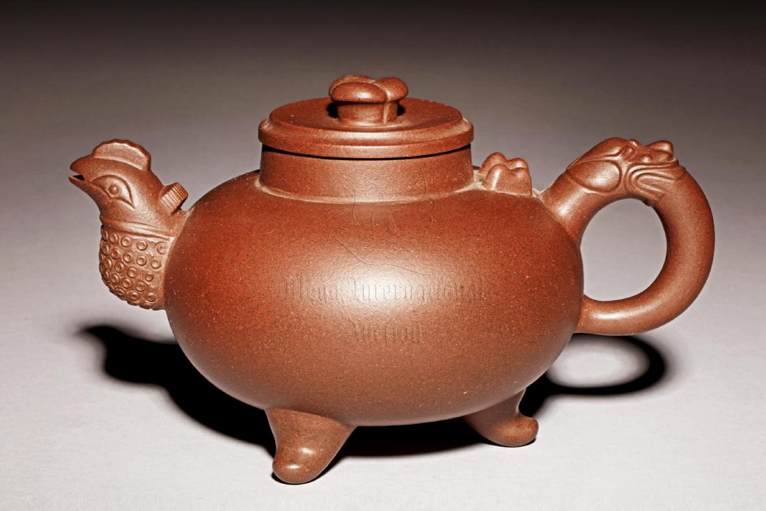 YIXING ZISHA 'MYTHICAL BEAST' TRIPOD TEAPOT (1 of 8)