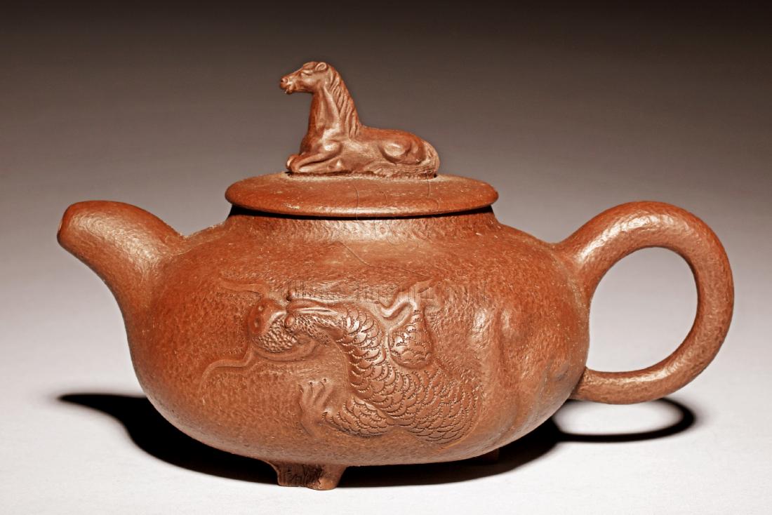 YIXING ZISHA 'MYTHICAL BEAST' TRIPOD TEAPOT (1 of 6)