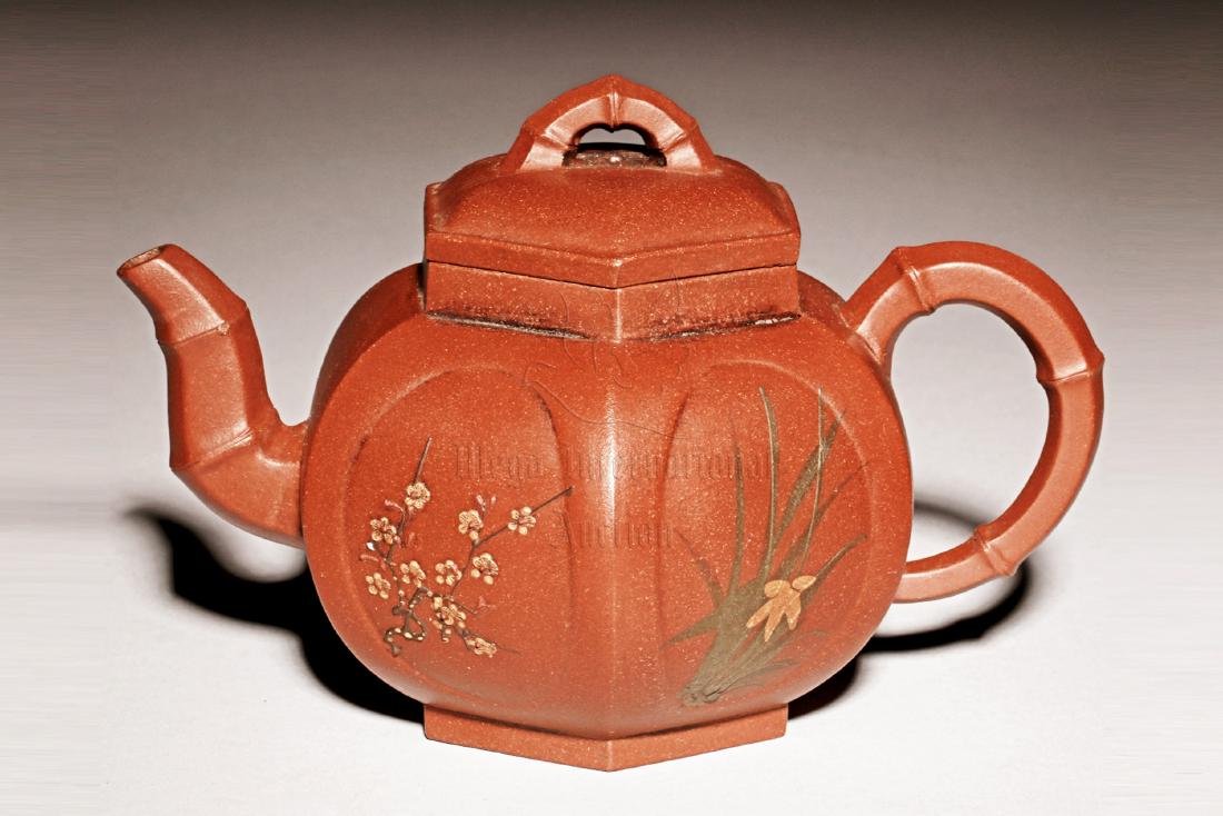 YIXING ZISHA 'FLOWERS' TEAPOT (1 of 4)