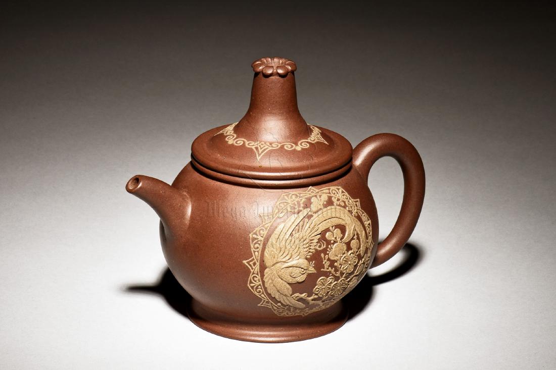 YIXING ZISHA 'FLOWERS AND BIRDS' TALL LID TEAPOT (1 of 6)