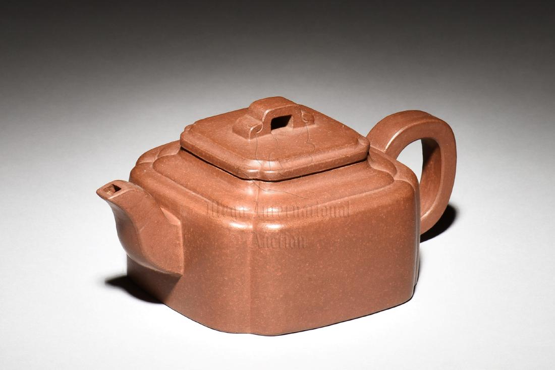 YIXING ZISHA TEAPOT (1 of 6)