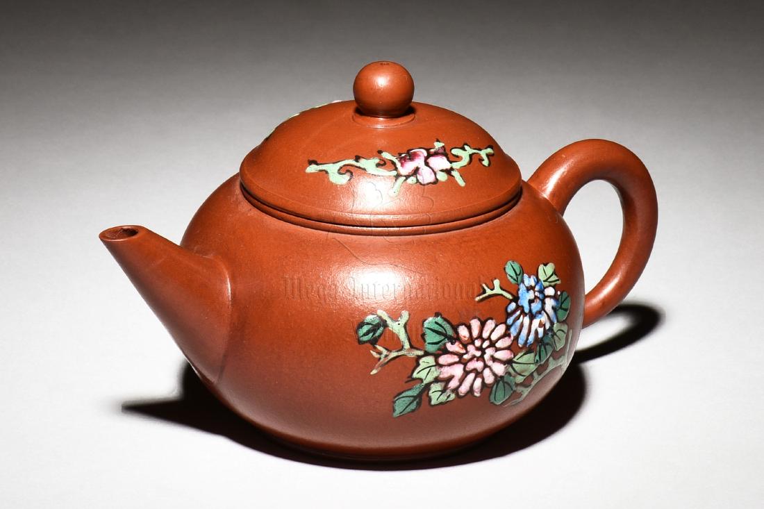 YIXING ZISHA PAINTED 'FLOWERS' TEAPOT (1 of 6)