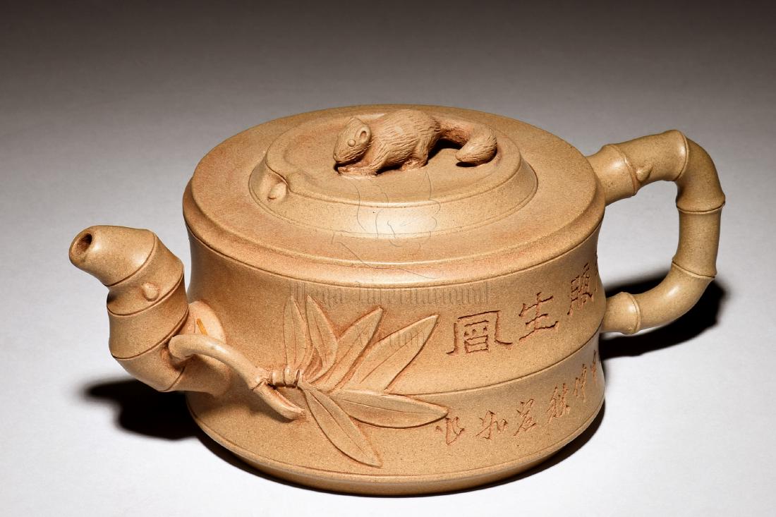 YIXING ZISHA 'BAMBOO SECTION & CALLIGRAPHY' TEAPOT (1 of 8)