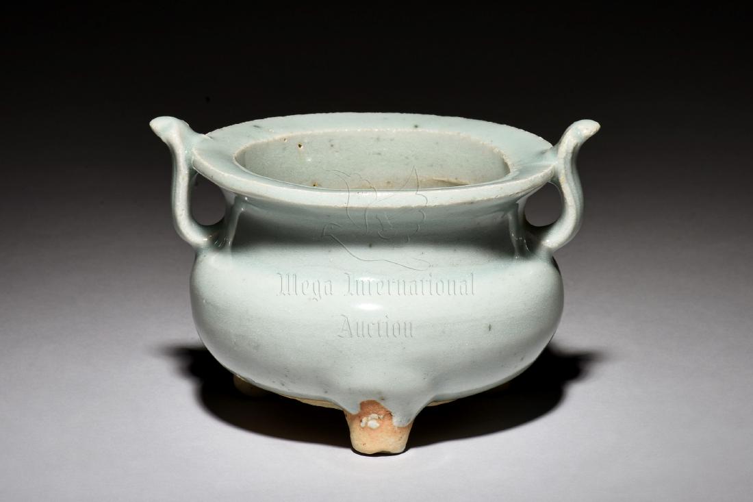 JUN WARE TRIPOD CENSER WITH HANDLES (1 of 10)