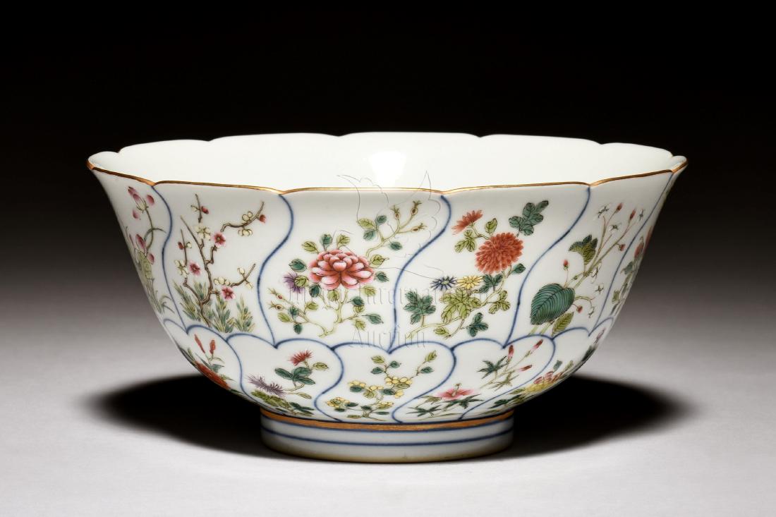 FAMILLE ROSE 'FLOWERS' BOWL (1 of 8)