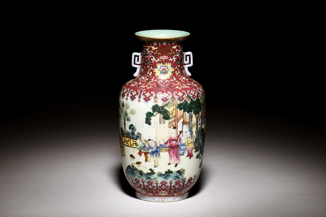 FAMILLE ROSE 'CHILDREN' VASE (1 of 9)