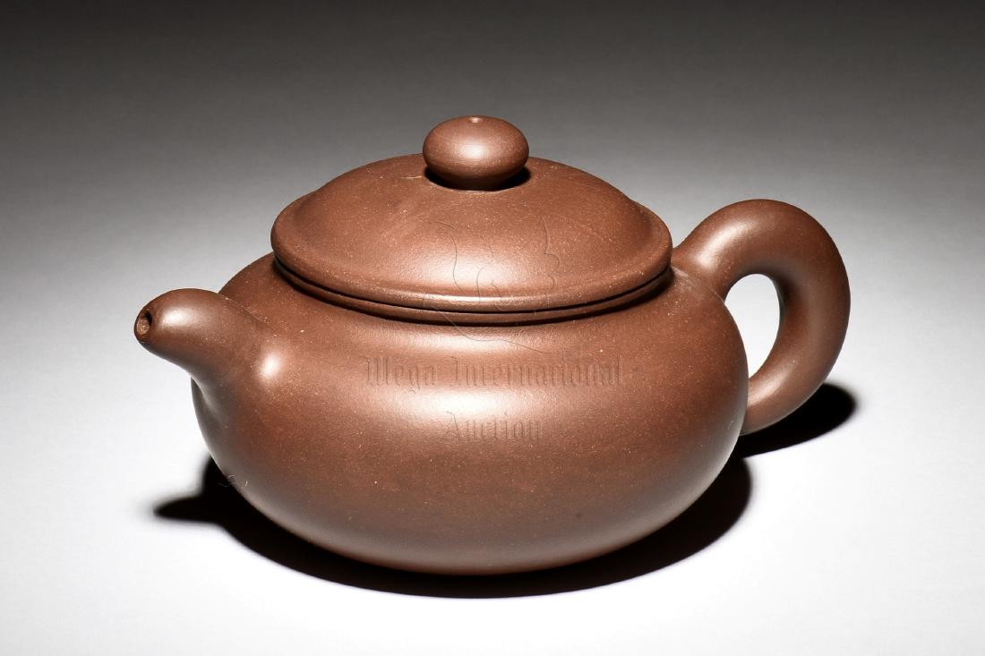 YIXING ZISHA COMPRESSED TEAPOT (1 of 5)