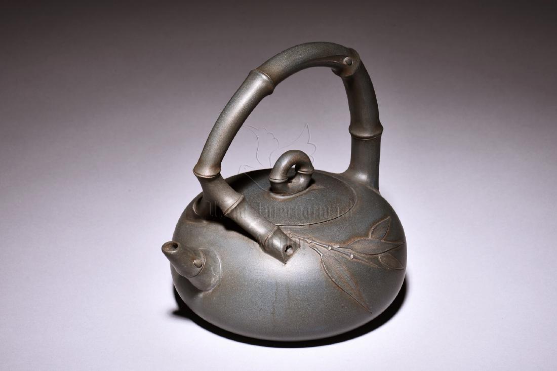 YIXING ZISHA 'BAMBOO' TEAPOT WITH LIFTING HANDLE (1 of 6)