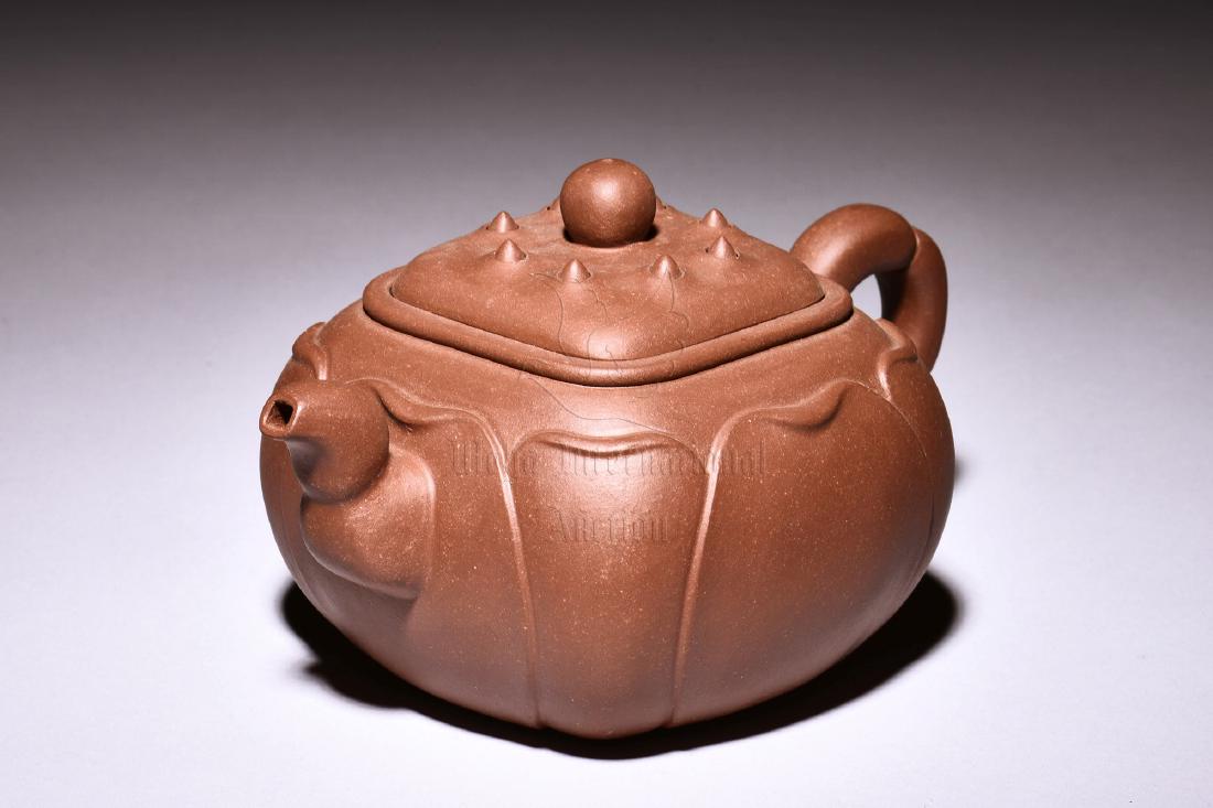 YIXING ZISHA 'LOTUS' TEAPOT (1 of 6)