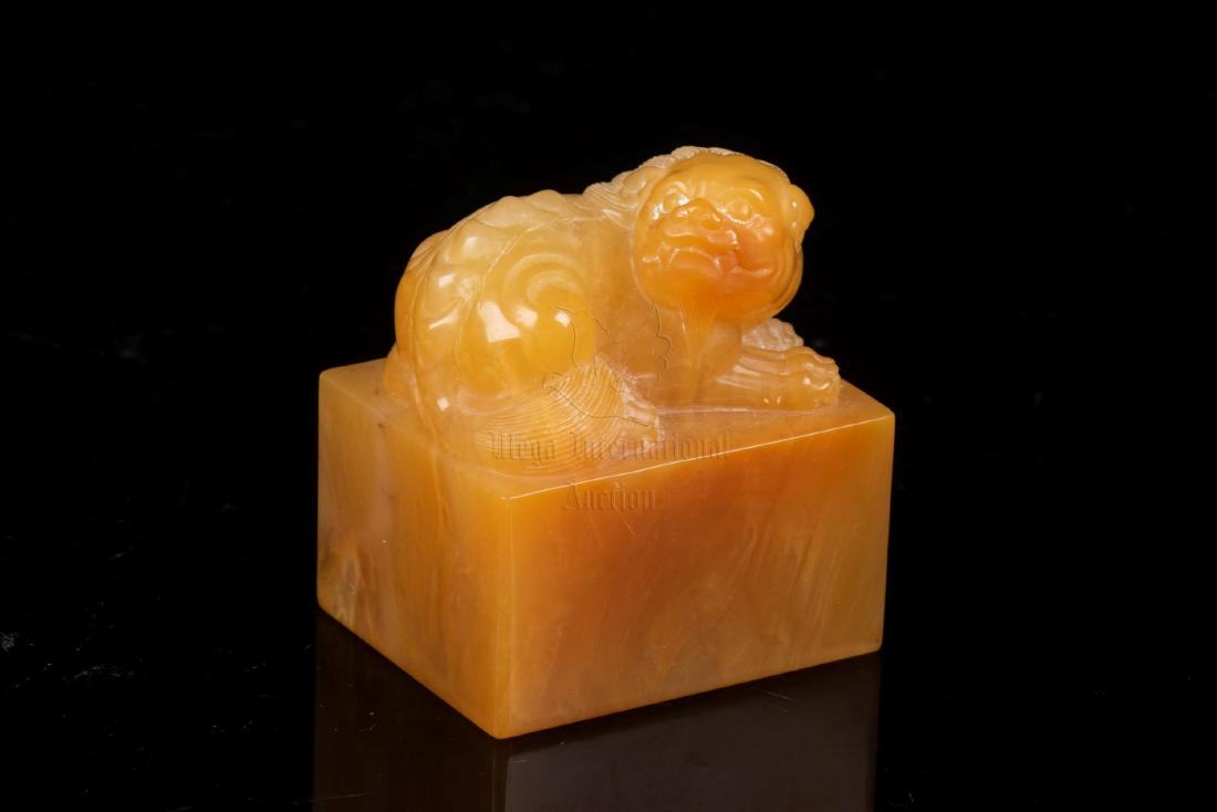 SHOUSHAN SOAPSTONE CARVED 'MYTHICAL BEAST' STAMP SEAL (1 of 4)