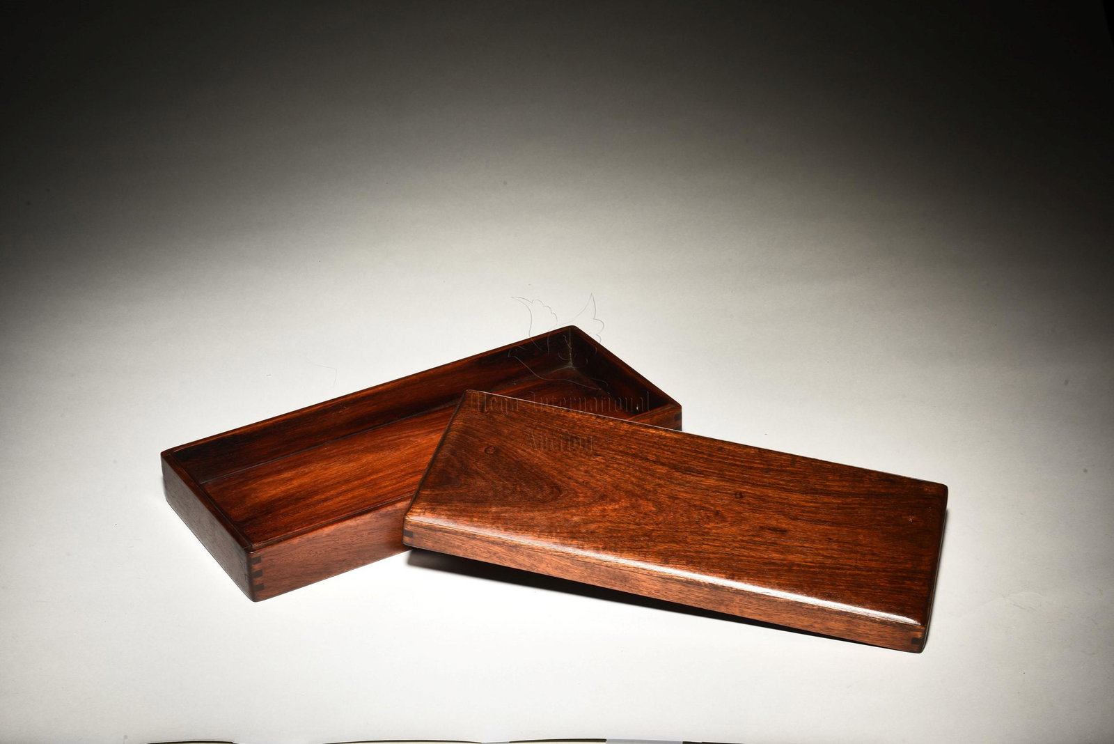HUANGHUALI WOOD RECTANGULAR BOX WITH COVER (1 of 12)