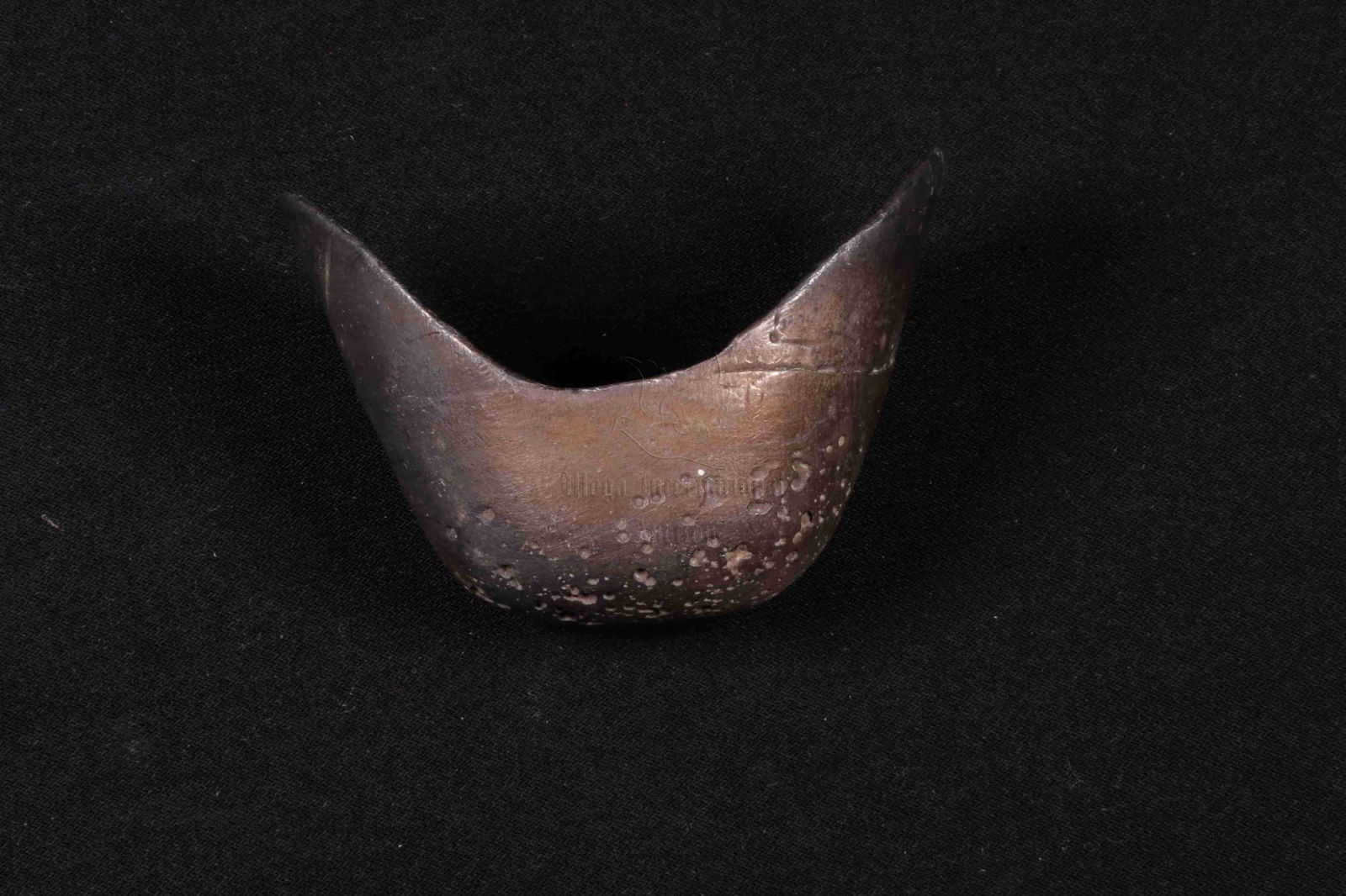 A CHINESE SHOE-SHAPED SILVER INGOT (1 of 4)